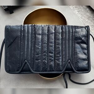 Aspects Black Genuine Snake Skin+ Leather Sleek Convertible Shoulder Bag Vtg EUC